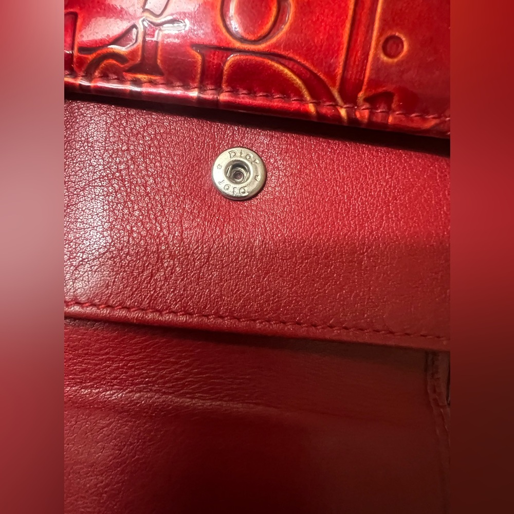 Dior Red Embossed Wallet - Picture 9 of 16